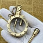 Briquet à gousset transparent