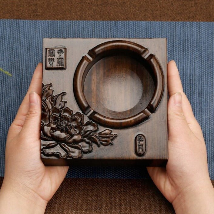 Cendrier En Bois Sculpté Cendrier En Bois Sculpté